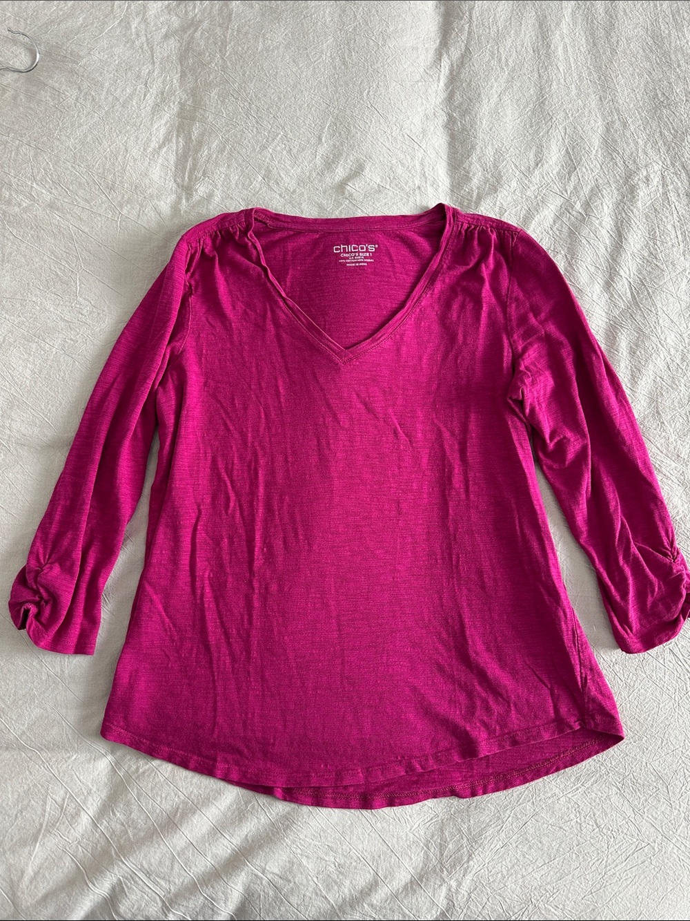 Chico's V-Neck 3/4 Sleeve Top in Fuchsia